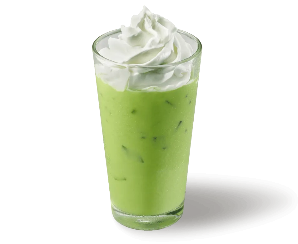 Iced Coconut Matcha latte con panna